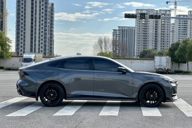 Used Changan UNI-V 2023 1.5T Sport Edition
