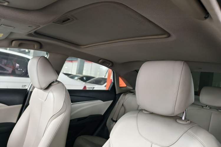 Used Buick GT 2018 15T Dual-Clutch Elite Model China V Standard
