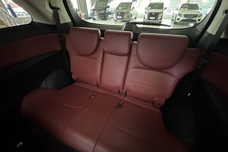 Used Honda Elysion 2022 2.0L eHEV Comfort Version
