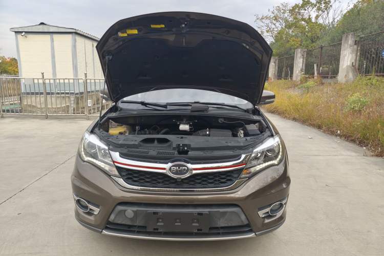 Used BYD S7 2017 2.0T Automatic Luxury Model
