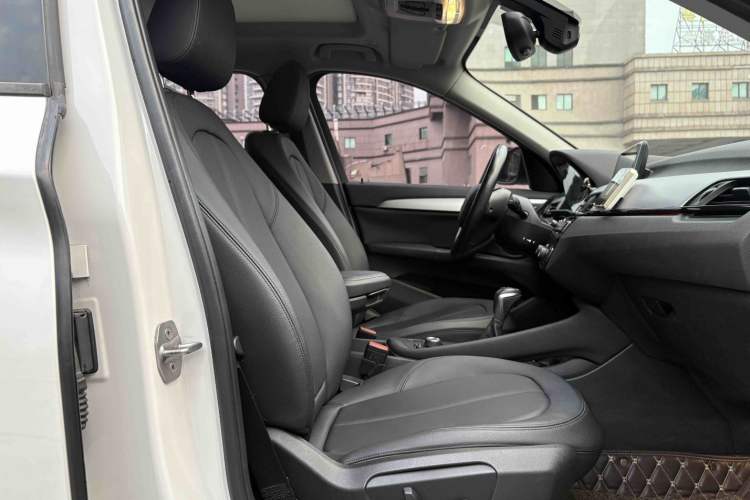 Used BMW X1 2016 sDrive18Li Fashion Model