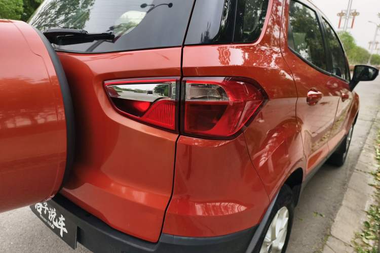 Used Ford EcoSport 2013 1.5L Automatic Fashion Model
