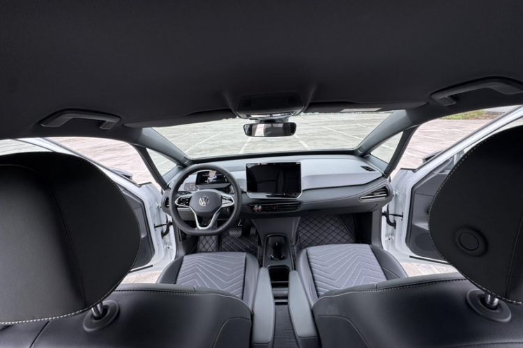 Used Volkswagen ID.3 2025 Smart Version Pure & Intelligent Enjoyment Edition
