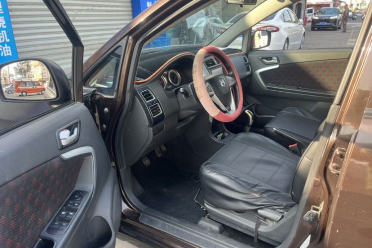 Used Suzuki Liana A6 2014 Sedan 1.4L Manual Dream Edition
