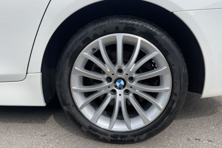 Used BMW 5 Series 2014 525Li Luxury Design Package