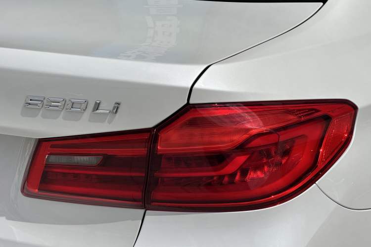 Used BMW 5 Series 2020 530Li Luxury Edition M Sport Package