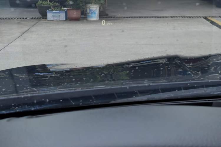 Used BMW 5 Series 2014 535Li Leading Model
