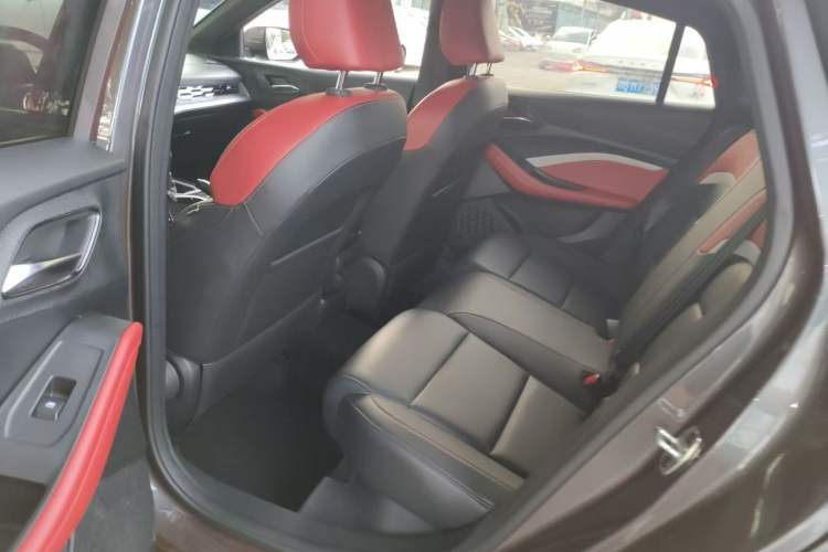 Used MG 5 2023 180 DVVT Manual Luxury Edition
