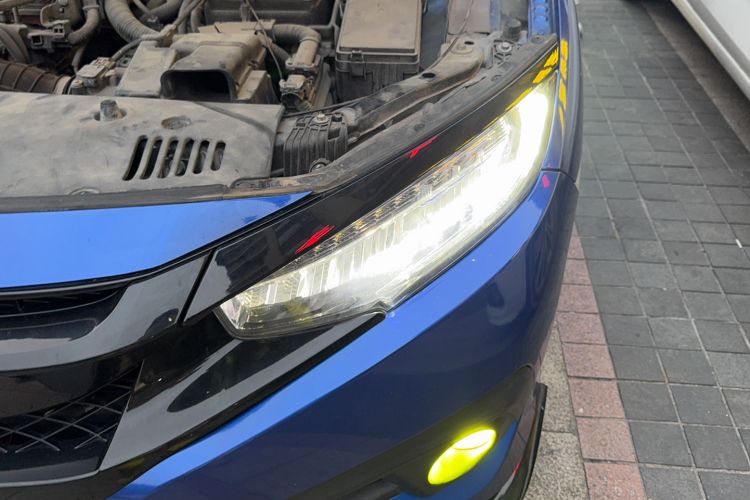 Used Honda Civic 2016 220TURBO CVT Luxury Edition
