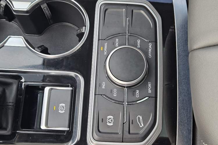 Used Hongqi HS7 2022 3.0T Automatic All-Wheel Drive ZhiLian Flagship Edition Five Seats
