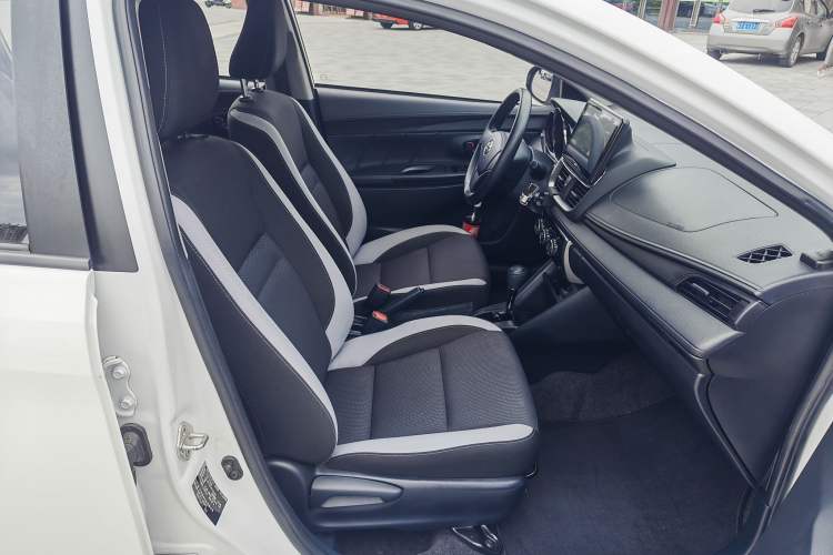 Used Toyota YARiS L 2020 X-Trail X 1.5L CVT Leading Edition
