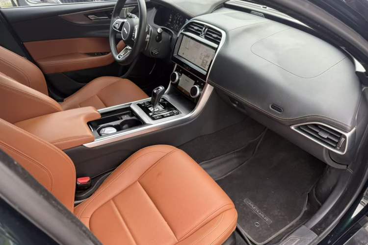 Used Jaguar XEL 2023 2.0T 250 PS R-DYNAMIC S Advanced Sport Edition
