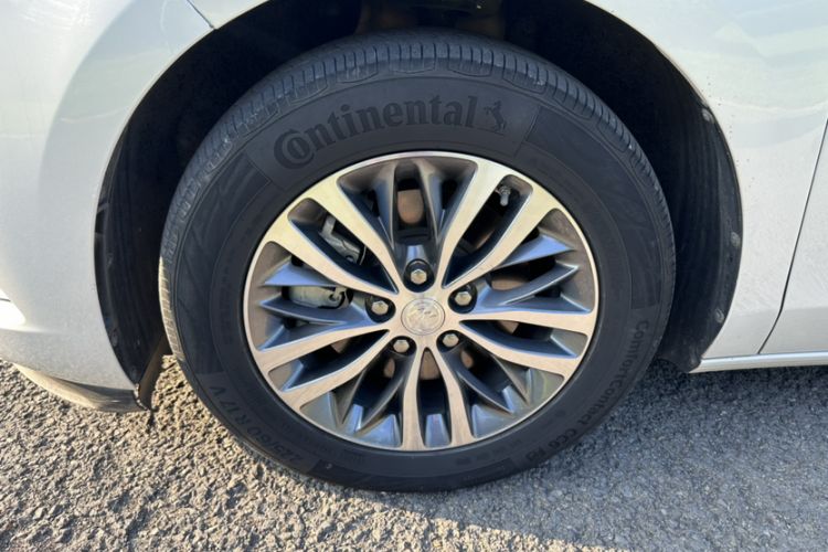 Used Buick GL8 2020 ES Land Cruiser 653T Comfort Edition
