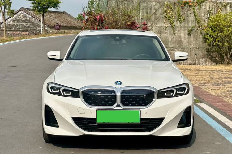 Used BMW i3 2022 eDrive 35 L