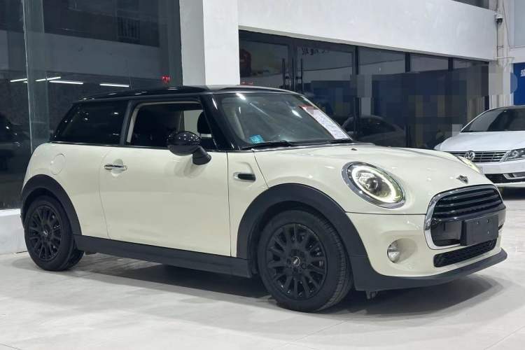 Used  MINI 2018 1.5T COOPER Classic Edition