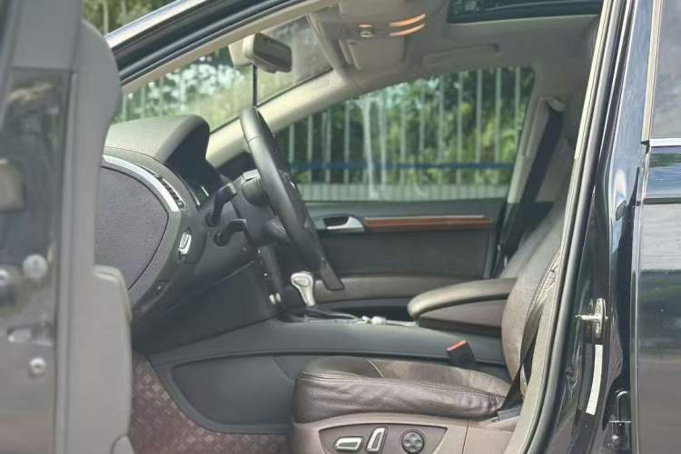 Used Audi Q7 2014 35 TFSI Sport Edition
