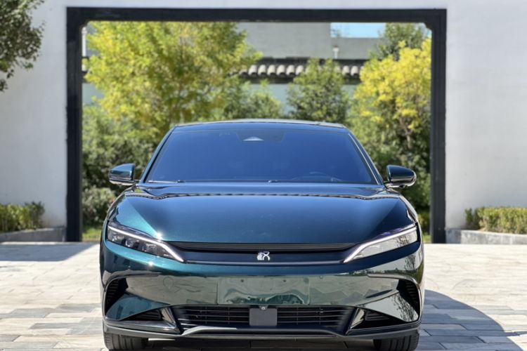 Used BYD Han 2022 EV 610 km All-Wheel-Drive Qianshan Cui Limited Edition
