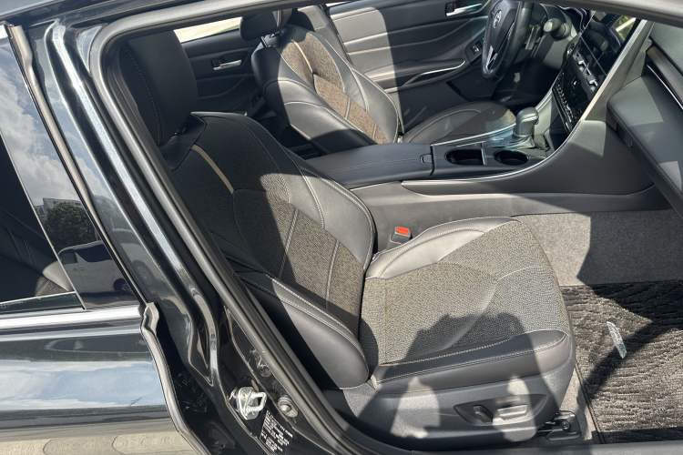 Used Toyota Avalon 2023 2.5L Luxury Edition
