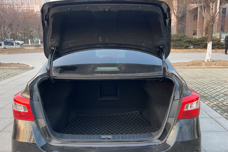 Used Nissan Sylphy 2019 Classic 1.6XL CVT Luxury Edition