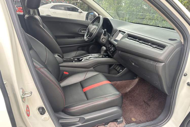 Used Honda Vezel 2022 1.5L CVT Elite Smart Edition
