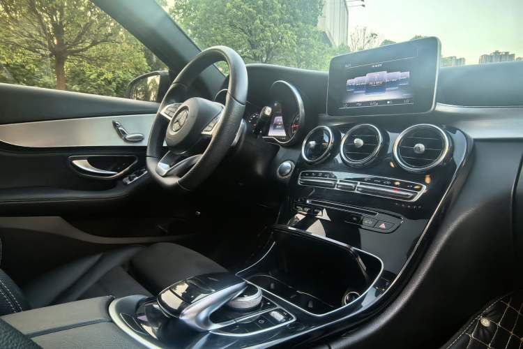 Used Mercedes-Benz C-Class 2017 C 200 Sport Edition