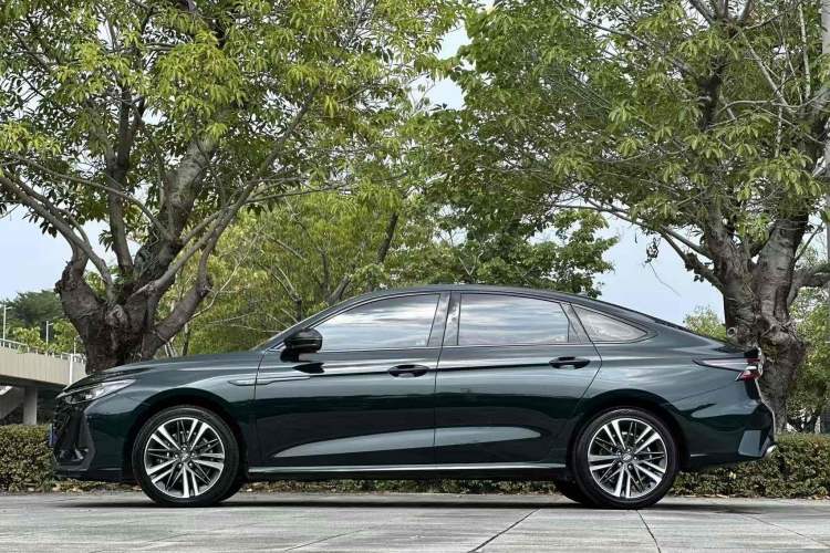 Used Chery Arrizo 8 2023 High-Performance Edition 2.0T DCT Powerfully Equipped
