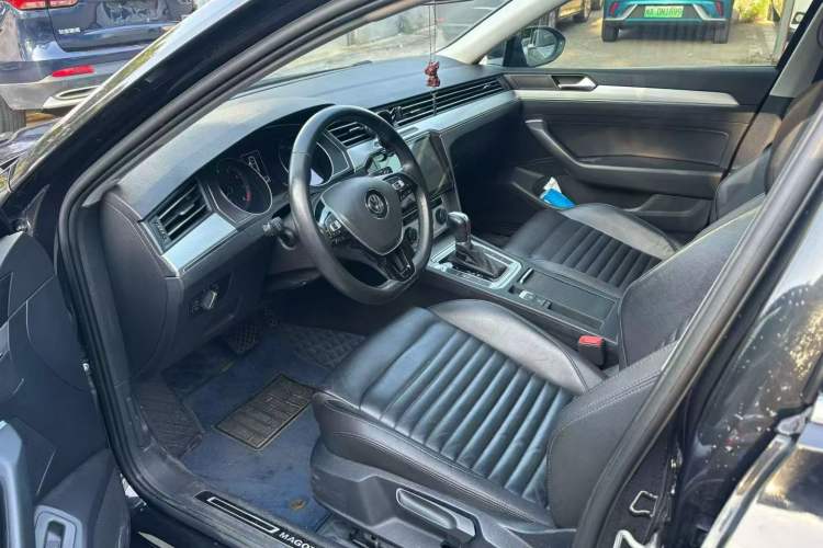 Used Volkswagen Magotan 2019 280TSI DSG Comfort Model China VI Standard
