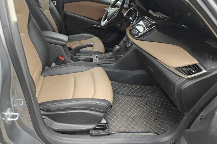 Used Chevrolet Monza 2022 320 Automatic Enjoyment Sunroof Version
