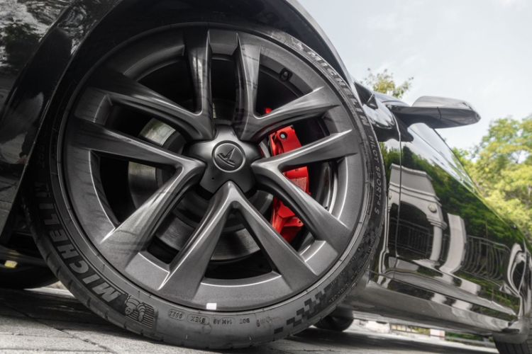 Used Tesla Model S 2023 Three-Motor All-Wheel-Drive Plaid Version
