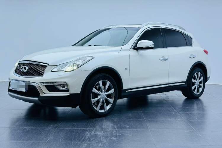 Used Infiniti QX50 2015 2.5L Comfort Edition
