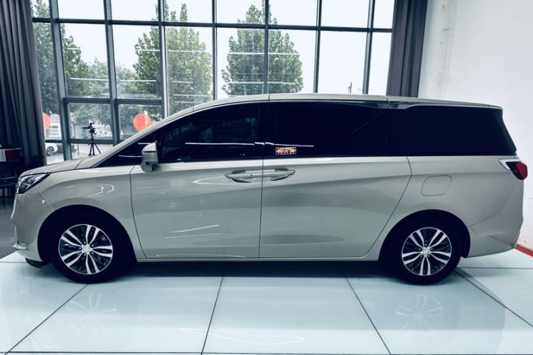 Used Buick GL8 2020 ES Land Cruiser 653T Comfort Edition
