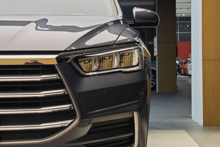 Used BYD Song Pro 2019 1.5T Automatic Prestige Model