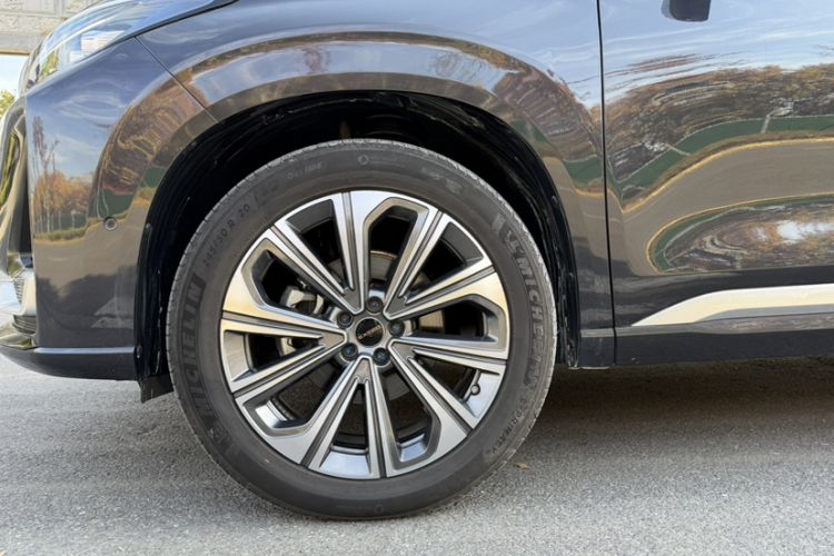 Used  Lanyue 2023 400T Four-Wheel Drive Star Prestige Edition 6 Seats
