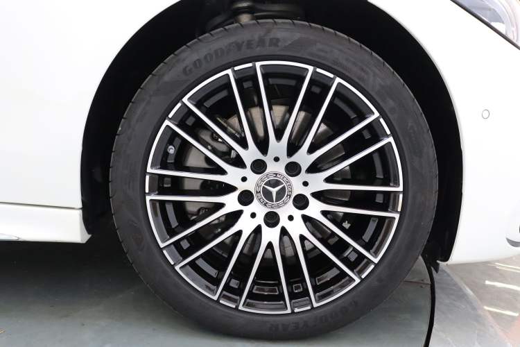 Used Mercedes-Benz C-Class 2024 Second Facelift C 260 L Sport Edition
