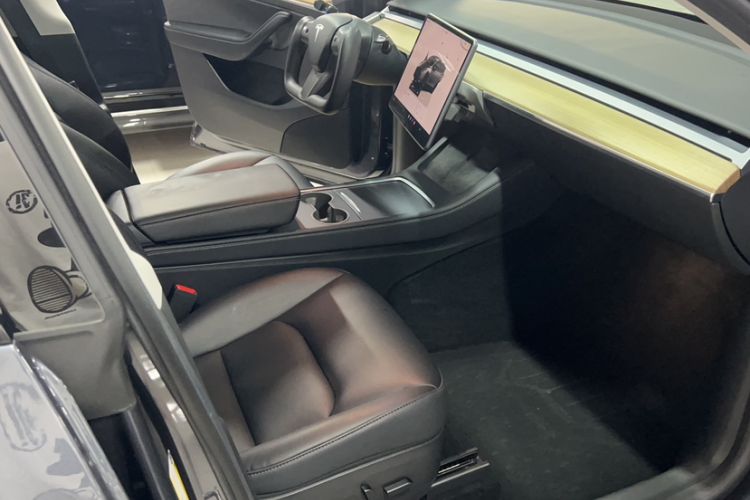 Used Tesla Model Y 2022 Revised Version Long-Range All-Wheel Drive
