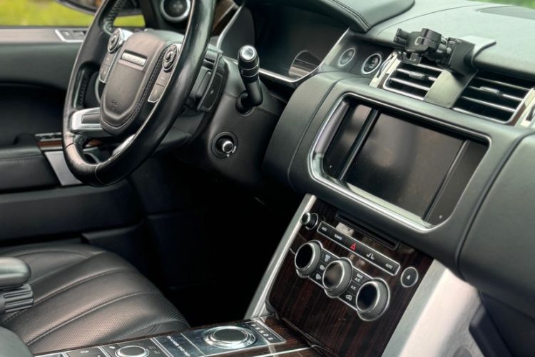 Used Land Rover Range Rover 2014 Revised 3.0 SC V6 Vogue
