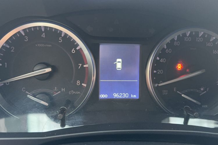 Used Toyota Highlander 2017 2.0T Four-Wheel Drive Luxury Edition 7 Seats