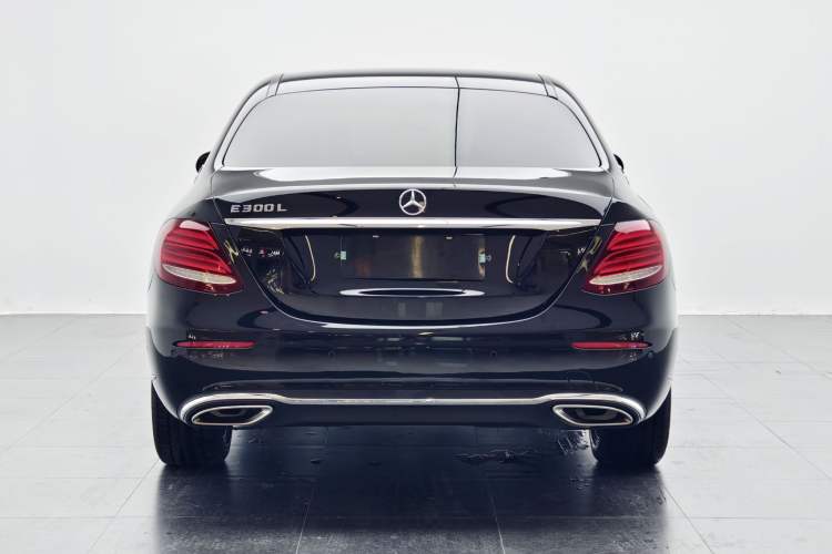 Used Mercedes-Benz E-Class 2018 Facelift E 200 L Sport Edition
