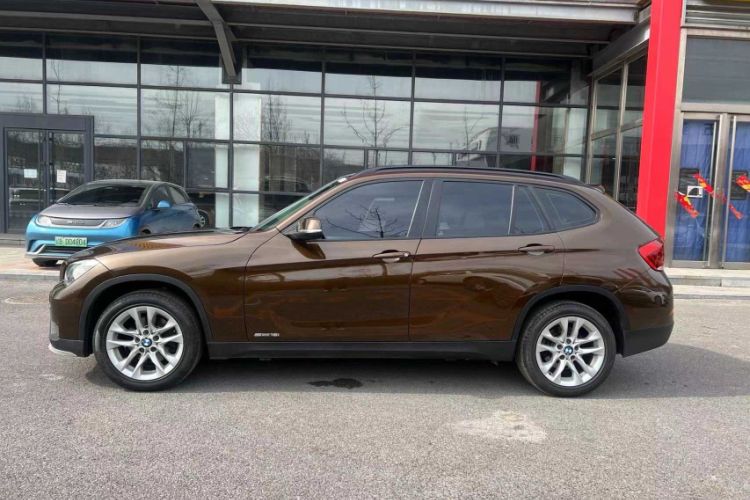 Used BMW X1 2014 sDrive18i Leading Model
