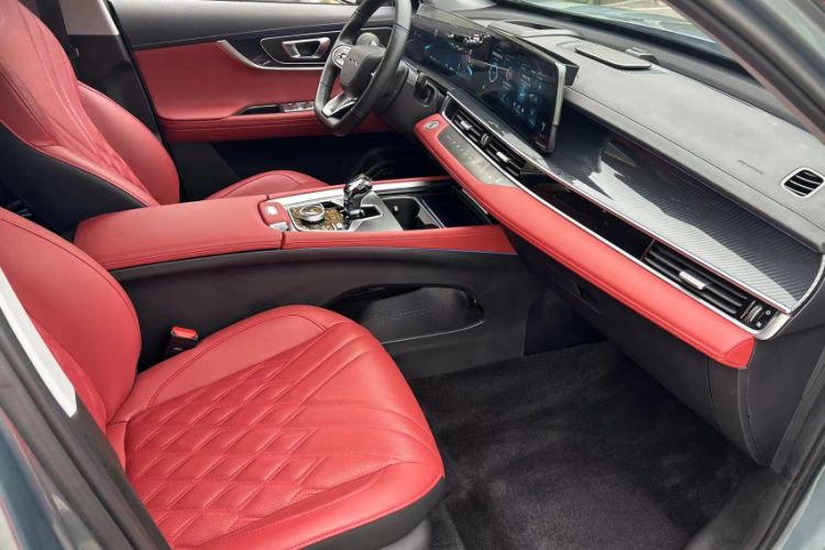 Used Chery Tiggo 7 PLUS 2023 1.6 TGDI DCT Flagship Version
