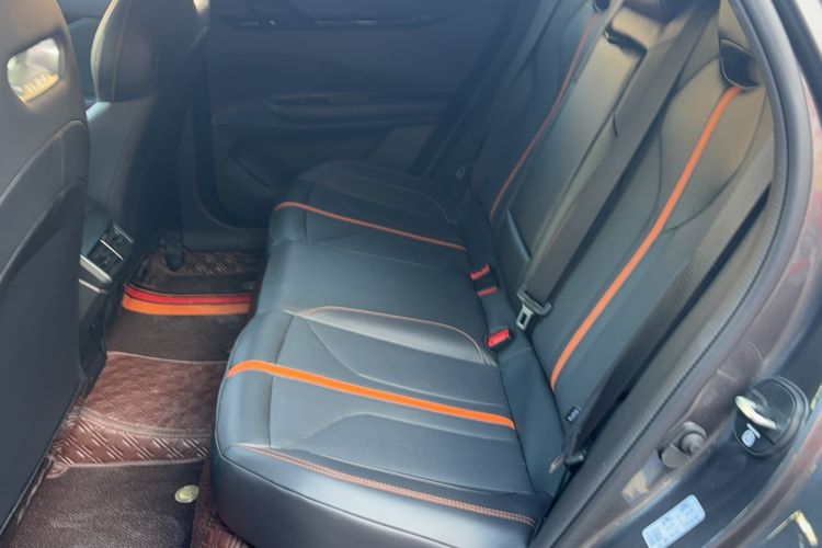 Used Changan UNI-V 2024 1.5T Prestige Edition
