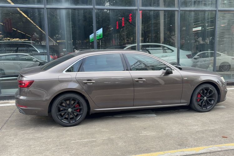 Used Audi A4L 2018 30th Anniversary Edition 45 TFSI quattro Individual Sport Edition
