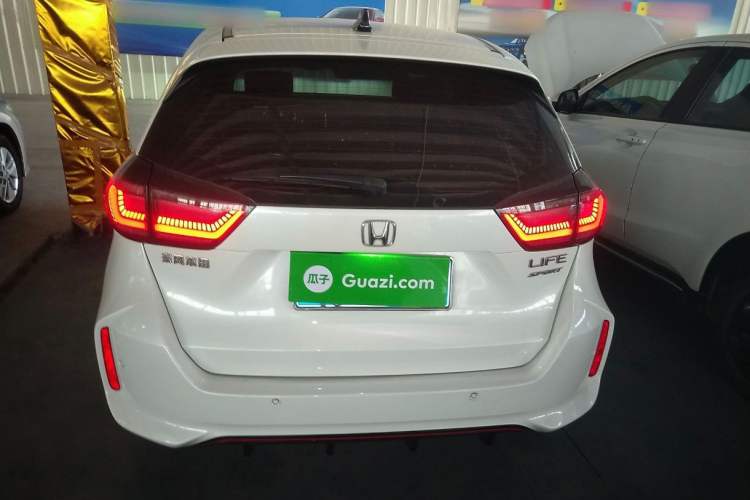 Used Honda LIFE 2021 1.5L CVT SPORT Heartbeat Edition
