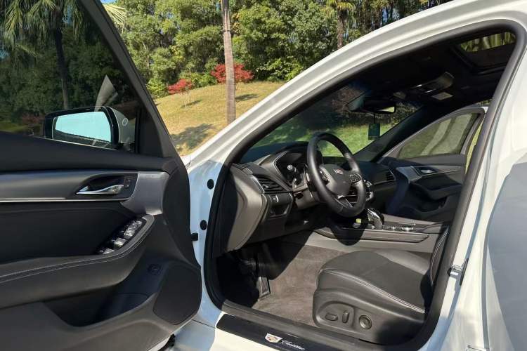 Used Cadillac CT5 2021 Revised 28T Luxury Version
