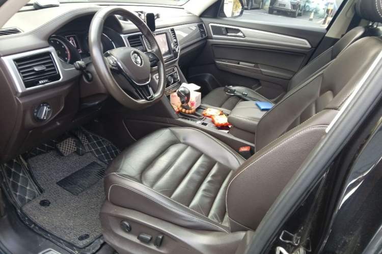 Used Volkswagen Teramont 2017 330TSI Two-Wheel-Drive Luxury Edition
