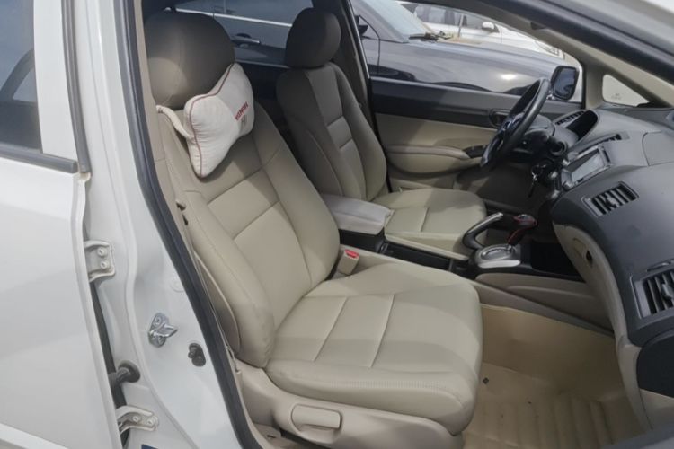 Used CIIMO CIIMO 2012 1.8L Automatic
