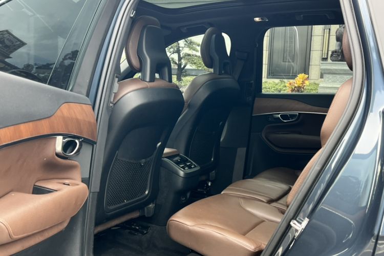 Used Volvo XC90 2021 B5 SmartDrive Luxury Edition 7 Seats
