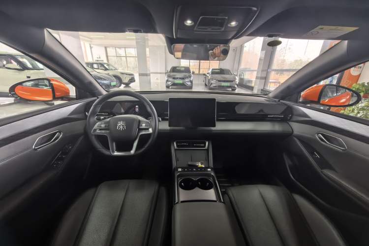 Used BYD Qin L 2025 EV 545KM Beyond Version
