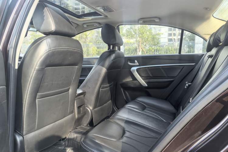 Used Geely Auto Emgrand 2017 Sedan Million Edition 1.5L Manual - Upward Version
