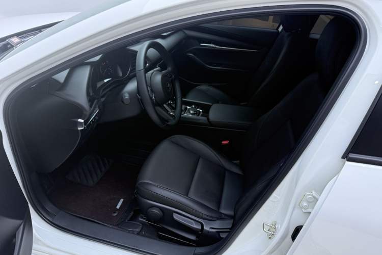 Used Mazda Mazda 3 Axela 2021 2.0L Automatic Zhiya Edition